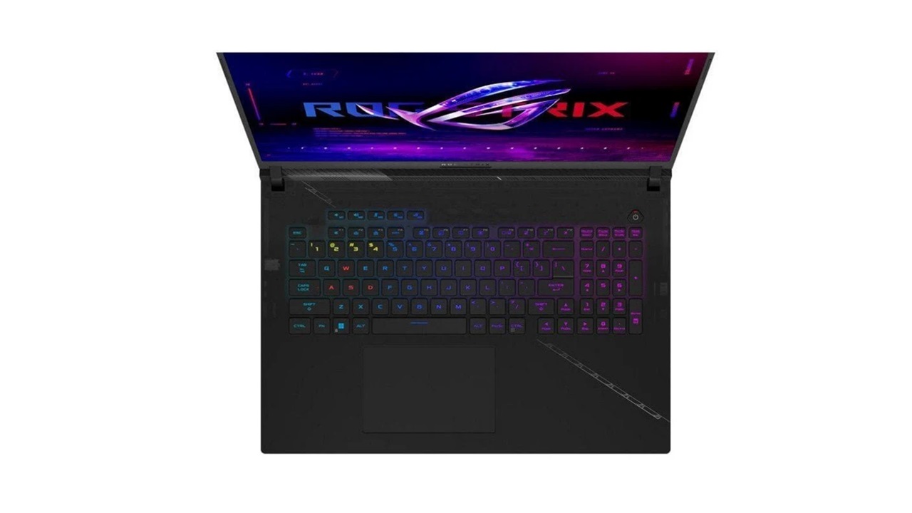 ASUS Rog Strix 834JYR-R6002W 2